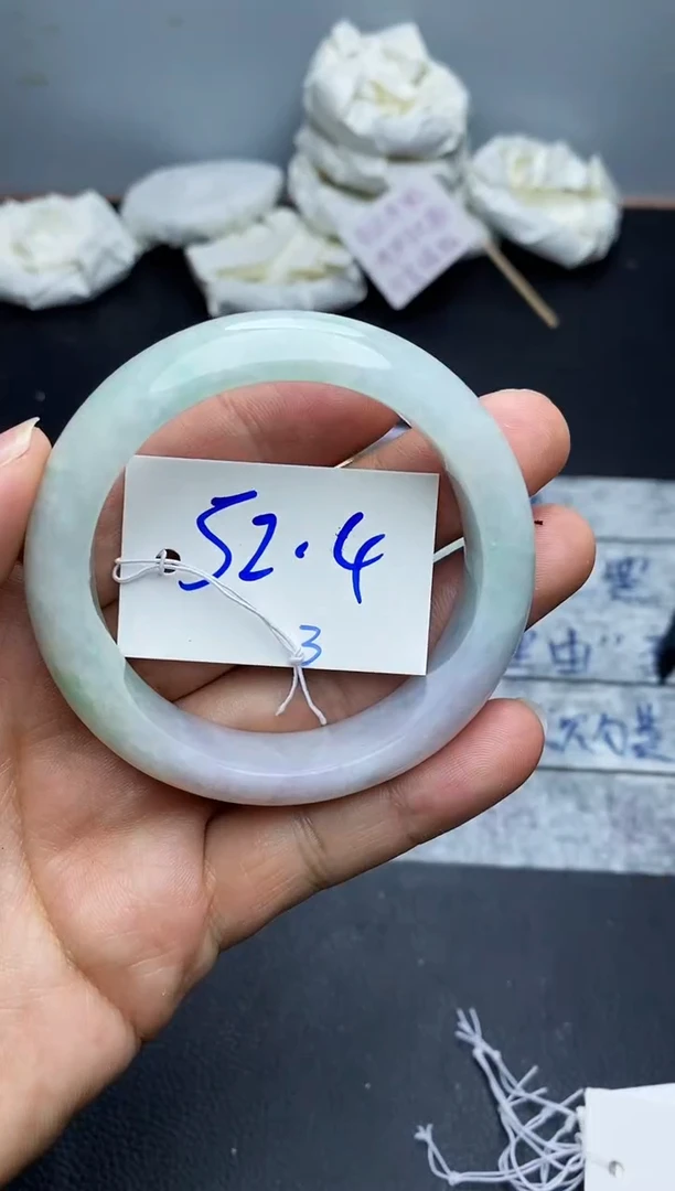 未镶嵌手镯翡翠3