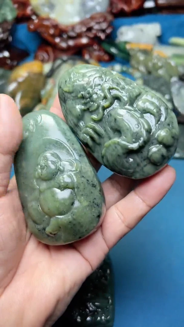 和田玉未镶嵌把件2