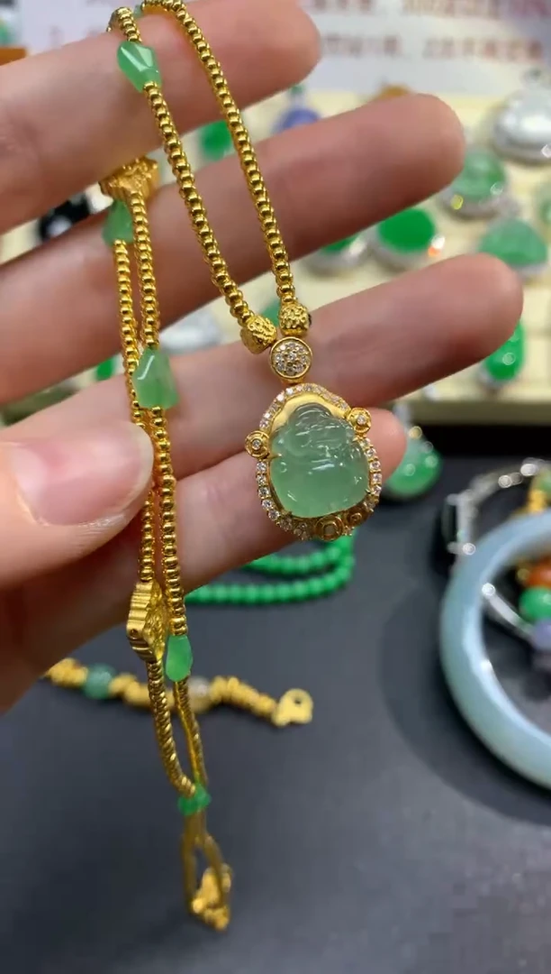 翡翠18K金镶嵌吊坠(赠链)项链|25000+2500