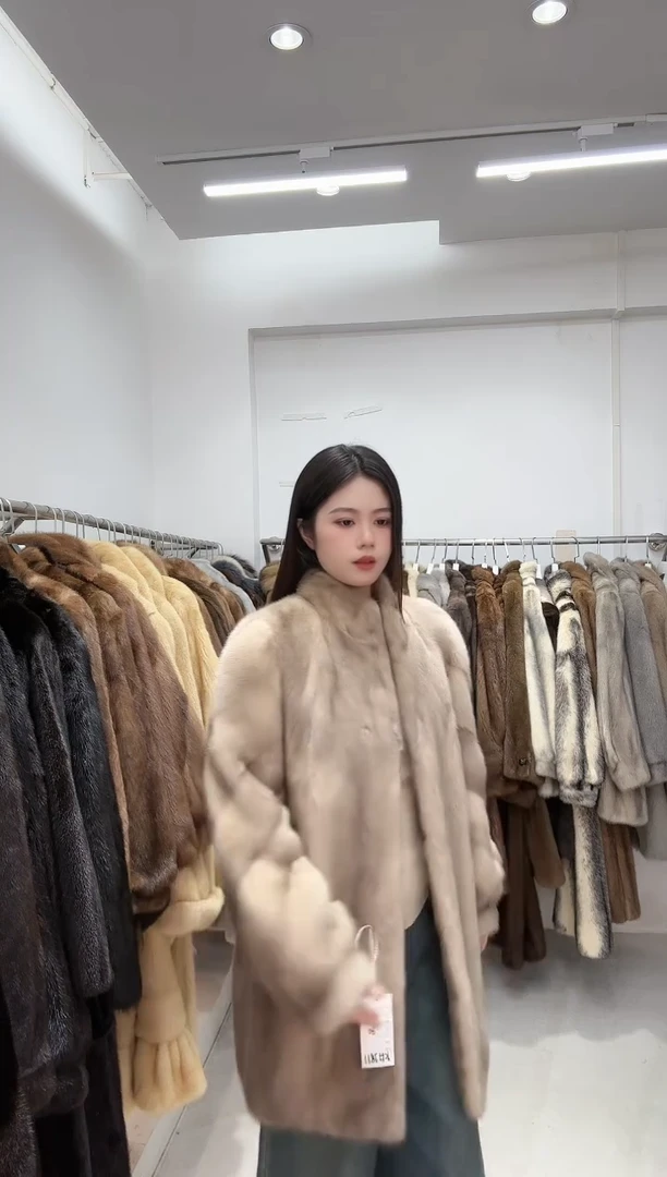 小橙子进口天然皮草