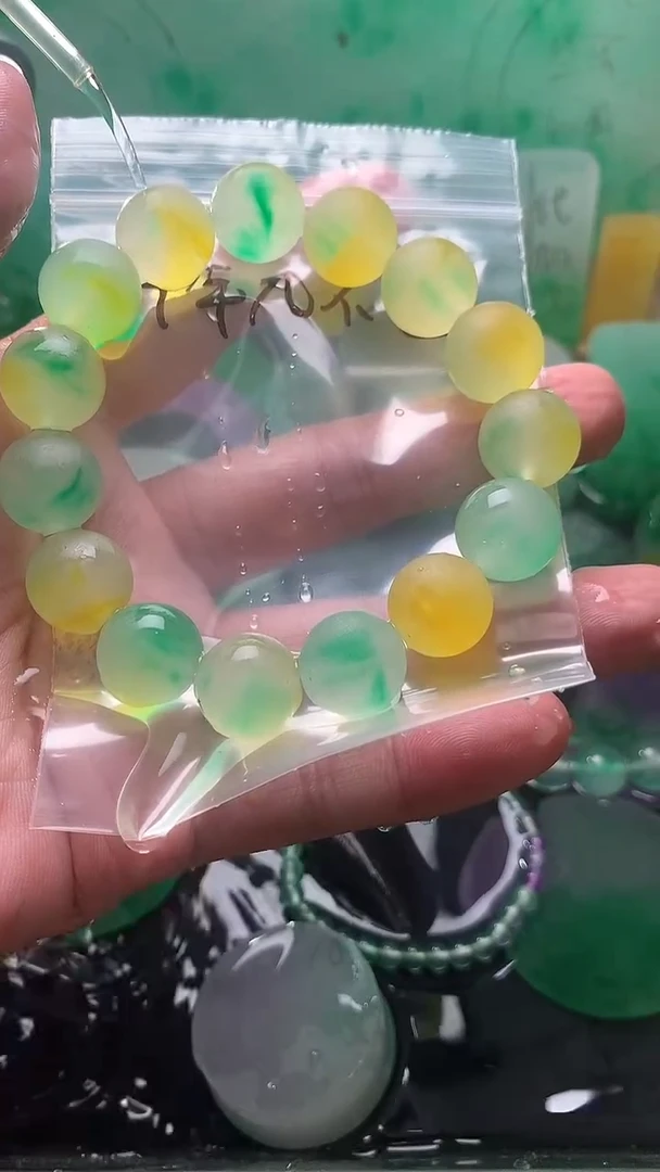 石材十***遇非洲翠玉石