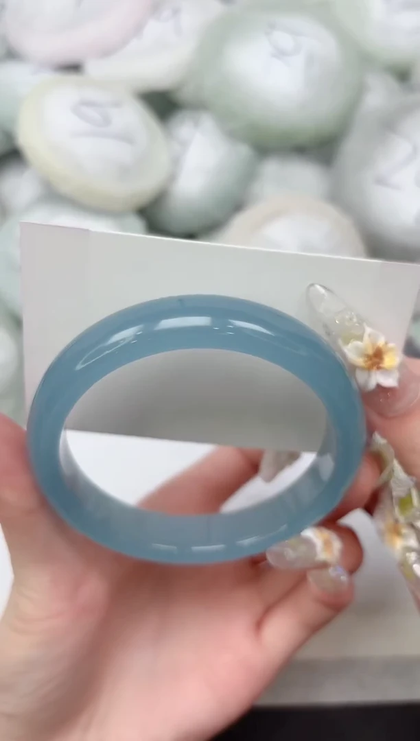 未镶嵌手镯石英质玉112-62.4