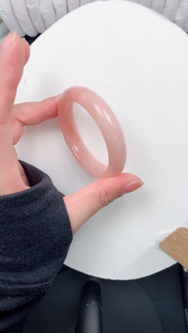 未镶嵌手镯石英质玉14-52