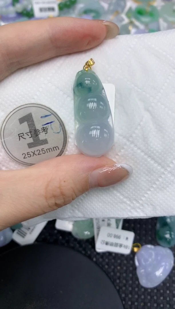 颈饰18K金镶嵌翡翠1111111