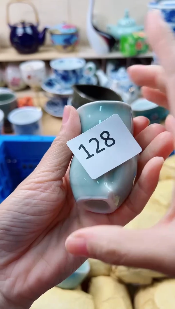 瓷片小*铛你好你好你好你好128