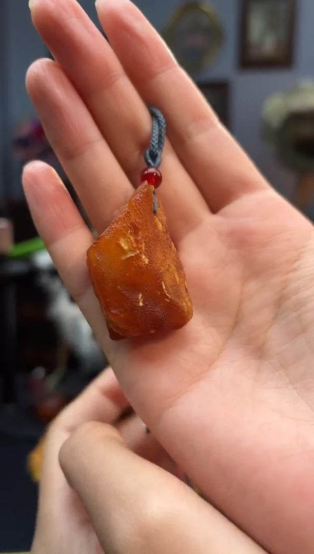 琥珀颈饰未镶嵌吊坠