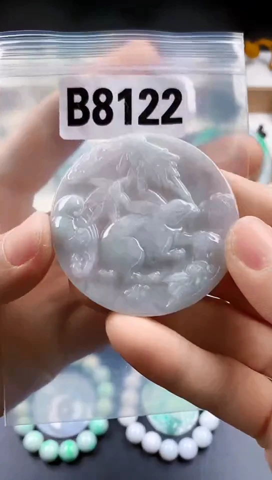 颈饰未镶嵌翡翠天然翡翠吊坠挂件