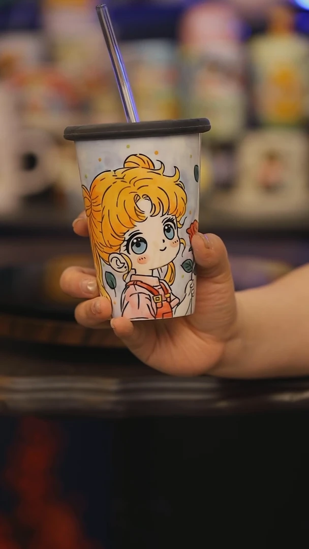 【闪购商品】摆件景德镇釉下彩绘设计师款式陶瓷