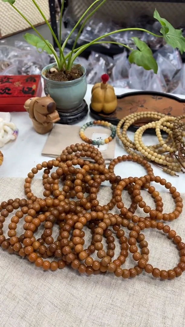 菩提根/象牙果手串12干磨老料深的（813）