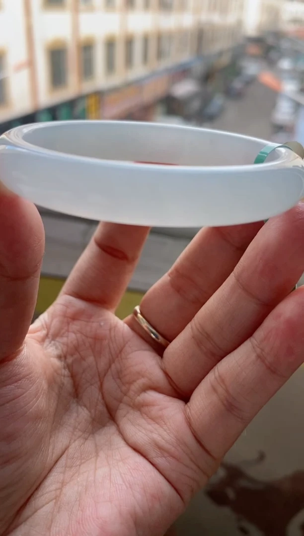 未镶嵌手镯翡翠（巨天漏）果冻胶无棉白月光50圈戴贵妃7号有细纹