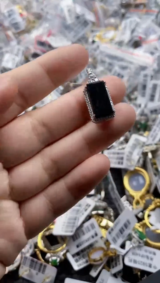 翡翠戒指银S925镶嵌6666      8