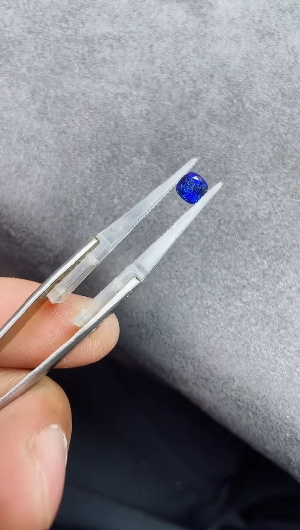 裸石蓝宝石1.13ct