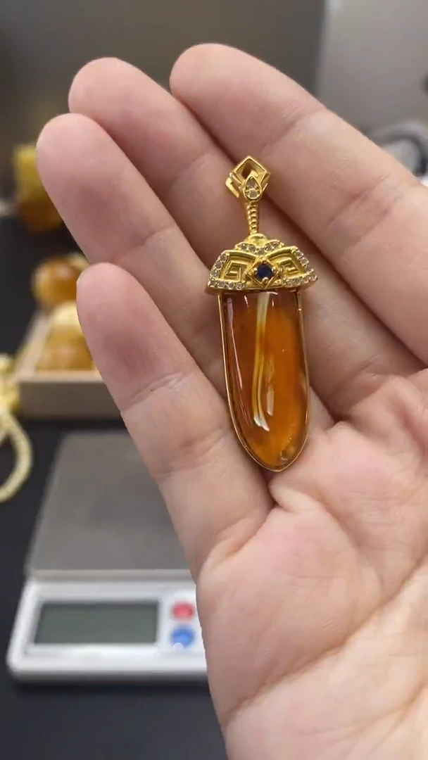 琥珀银S925镶嵌珠宝奇石乔**.1689