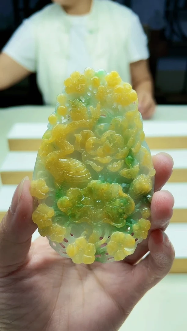 未镶嵌定制翡翠毛货09240196