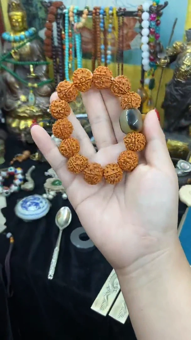 手串金刚菩提主播推荐，金刚菩提手串