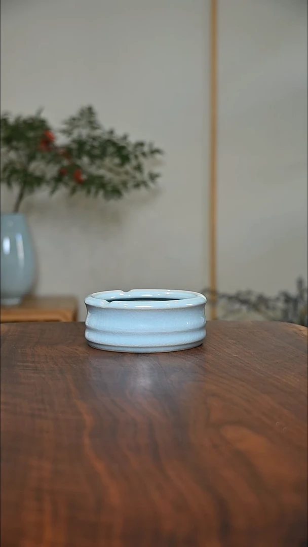 烟灰缸 天青 微瑕 无款