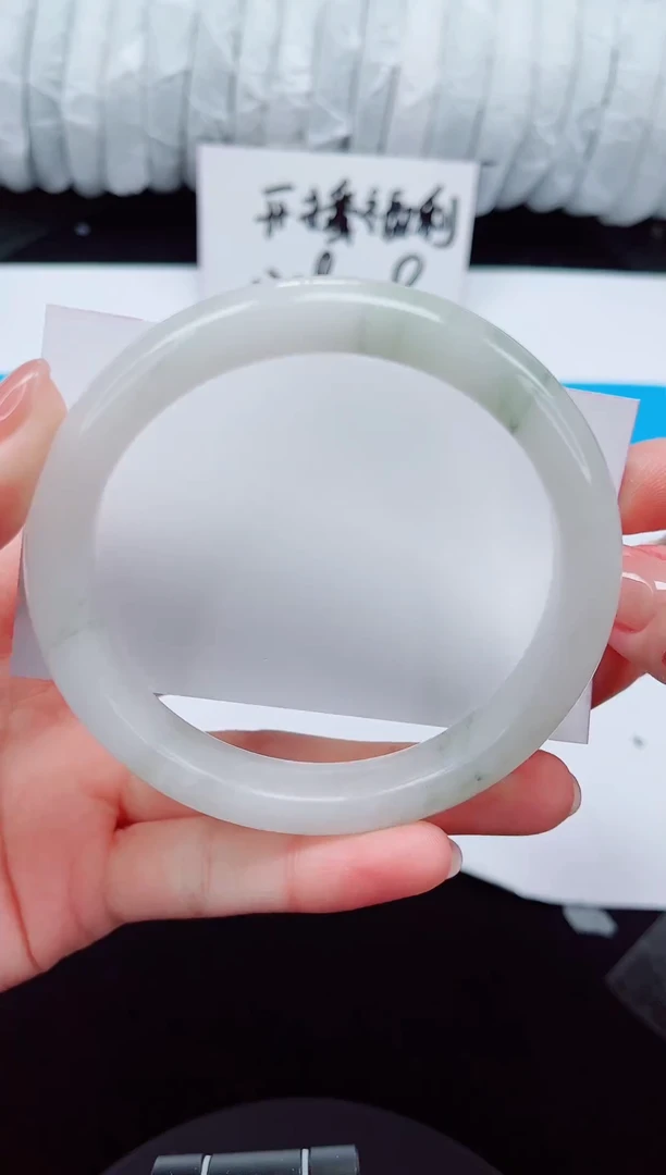 未镶嵌手镯石英质玉3-63/64