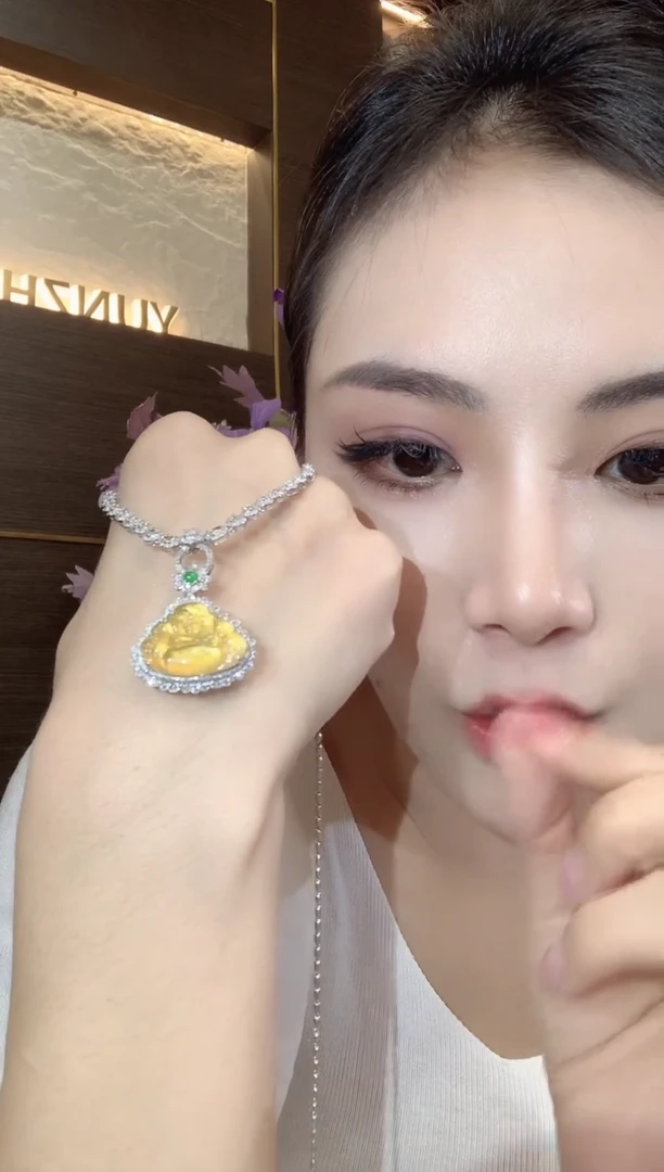 吊坠(不含链)18K金镶嵌翡翠C26