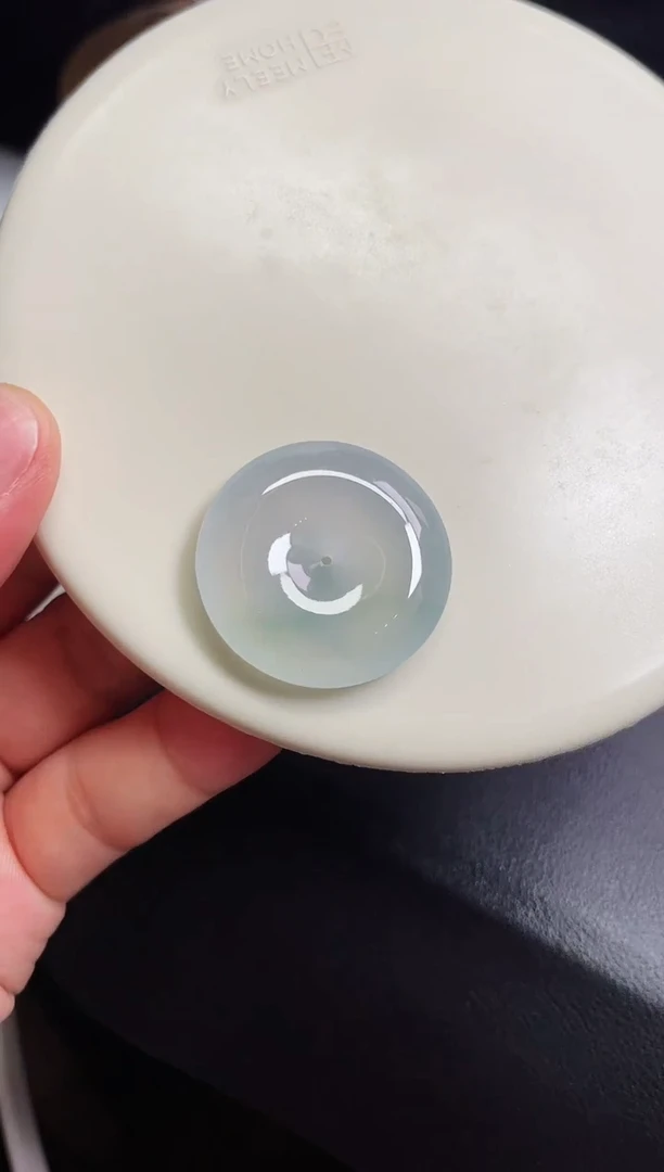 颈饰未镶嵌翡翠29.9   6.6mm【18】