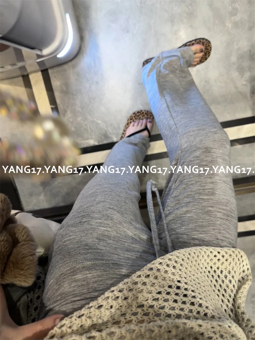 杨十七  “竹竿腿”春夏裸感亲肤高弹显瘦大长腿微喇系带直筒