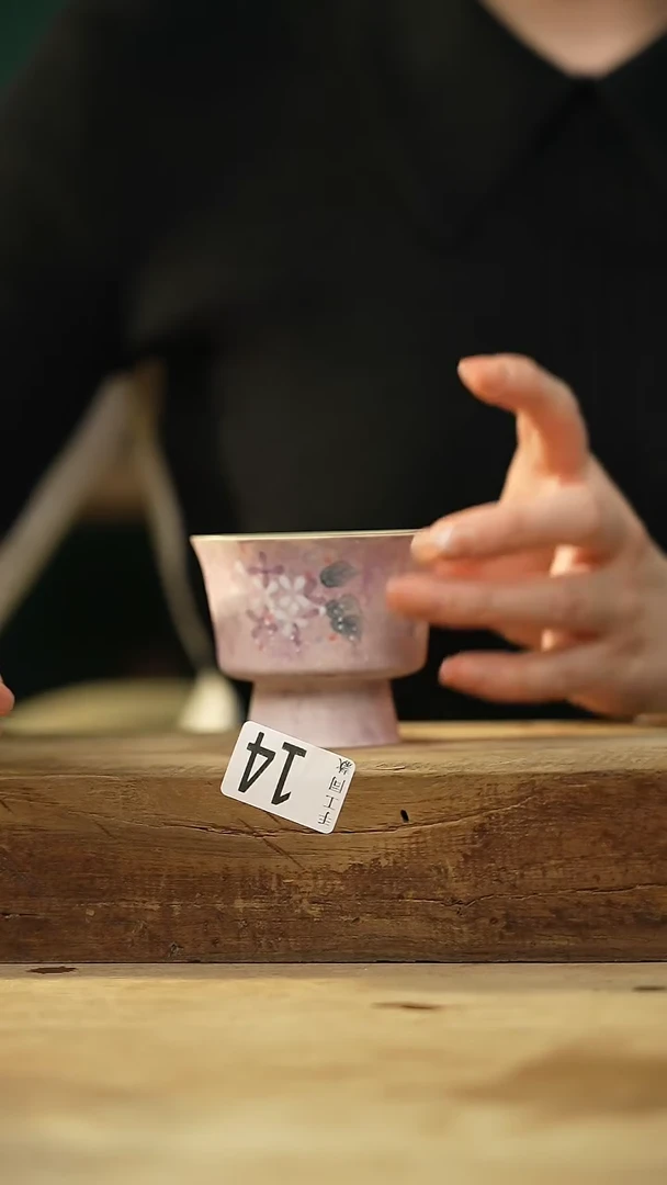 【闪购商品】瓷片设计师手作款 金鱼系列主人杯