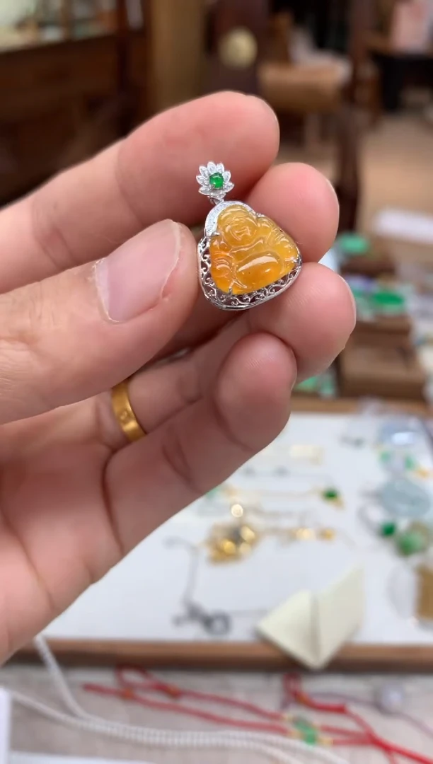 翡翠18K金镶嵌吊坠(不含链)佛公