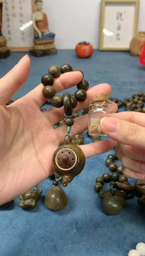 【闪购商品】维腊木（绿檀）把件把把壶香囊 送1瓶香丸