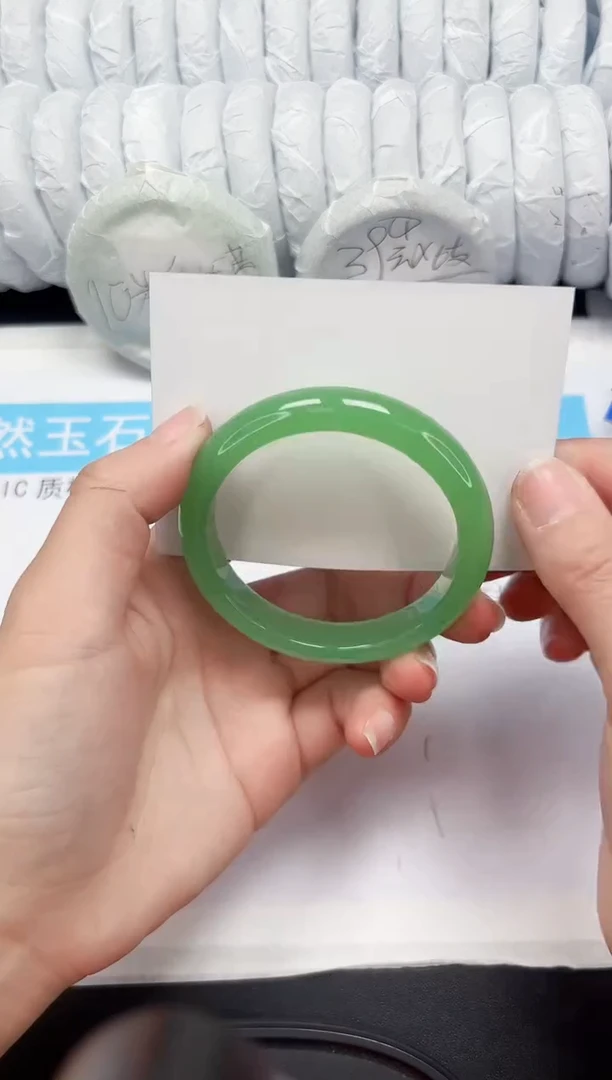 【闪购商品】石英质玉手镯未镶嵌413-55