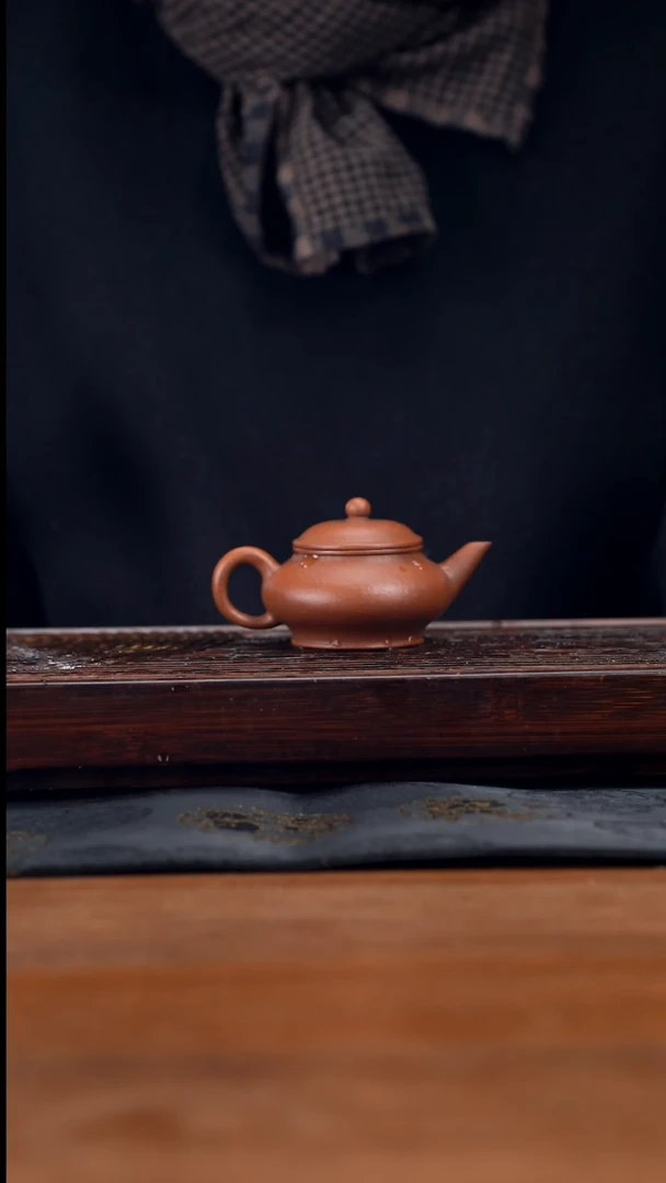 【闪购商品】紫砂茶壶100cc黄龙山原矿降坡泥扁灯水平12