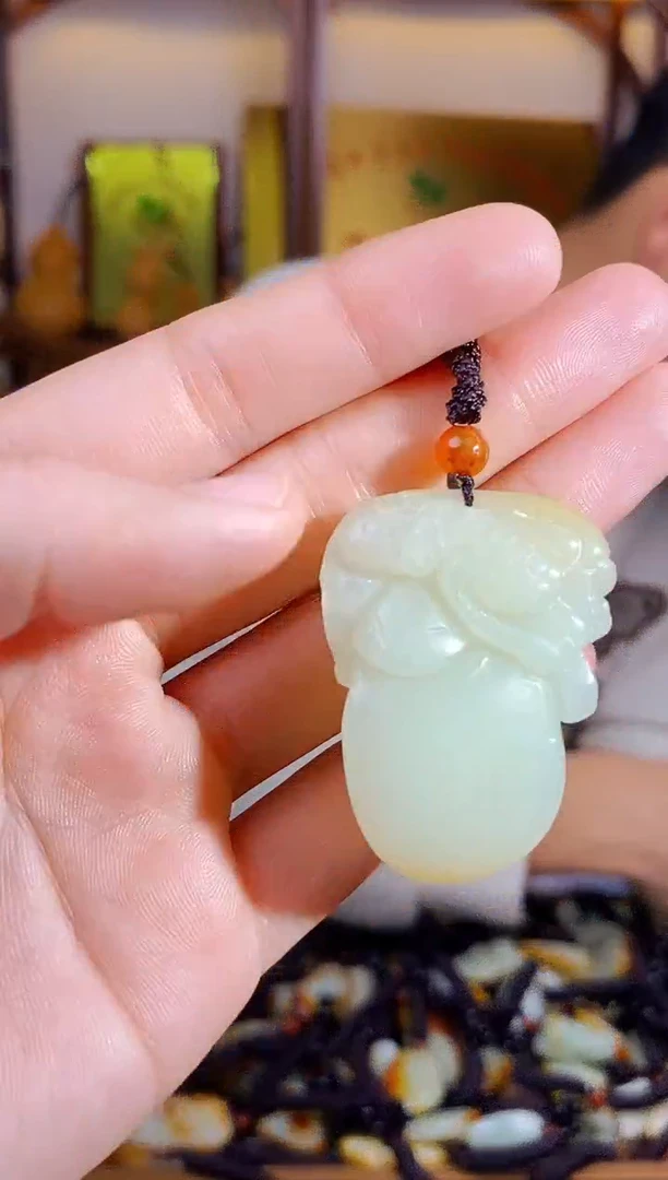 【闪购商品】和田玉颈饰未镶嵌1