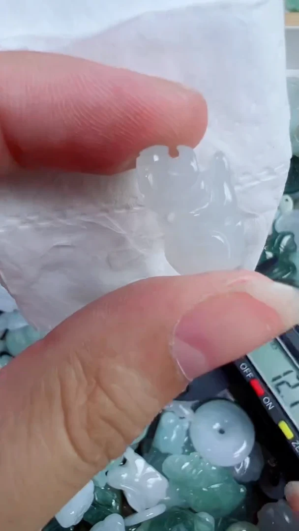 散珠翡翠580号链接，A货翡翠