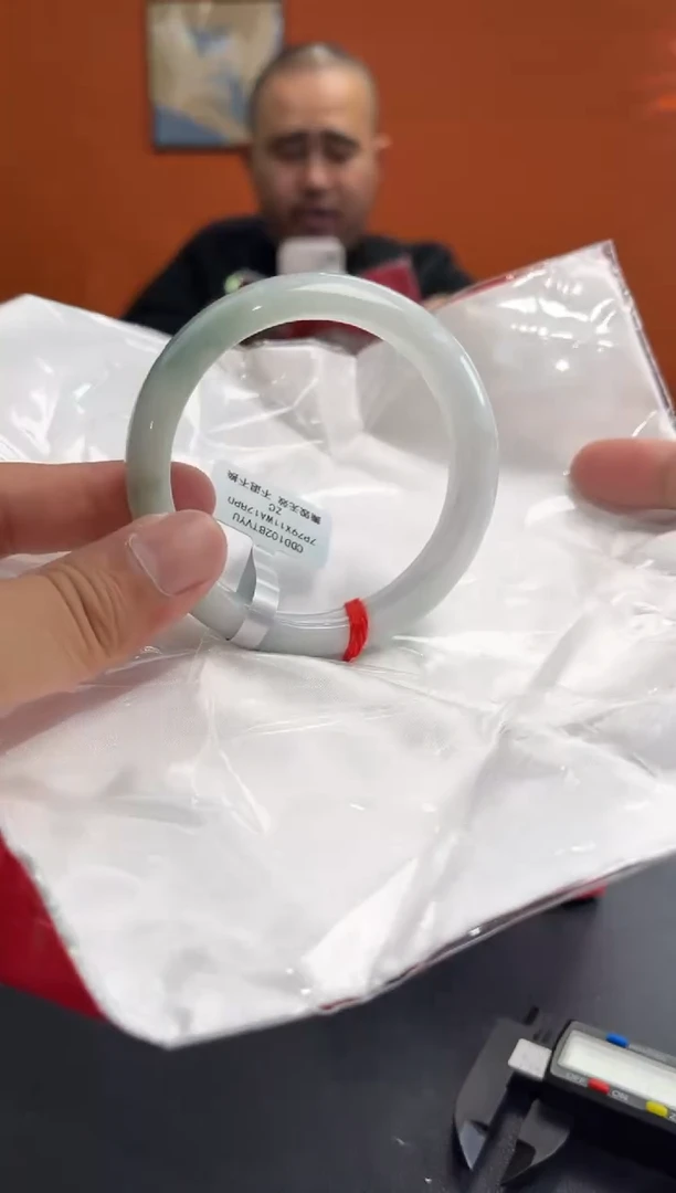 未镶嵌手镯翡翠3 58