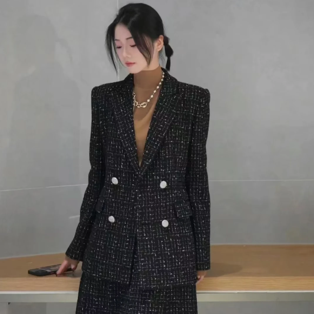 【商场同款】秋冬新款简约气质双排扣职业西装外套女1400616
