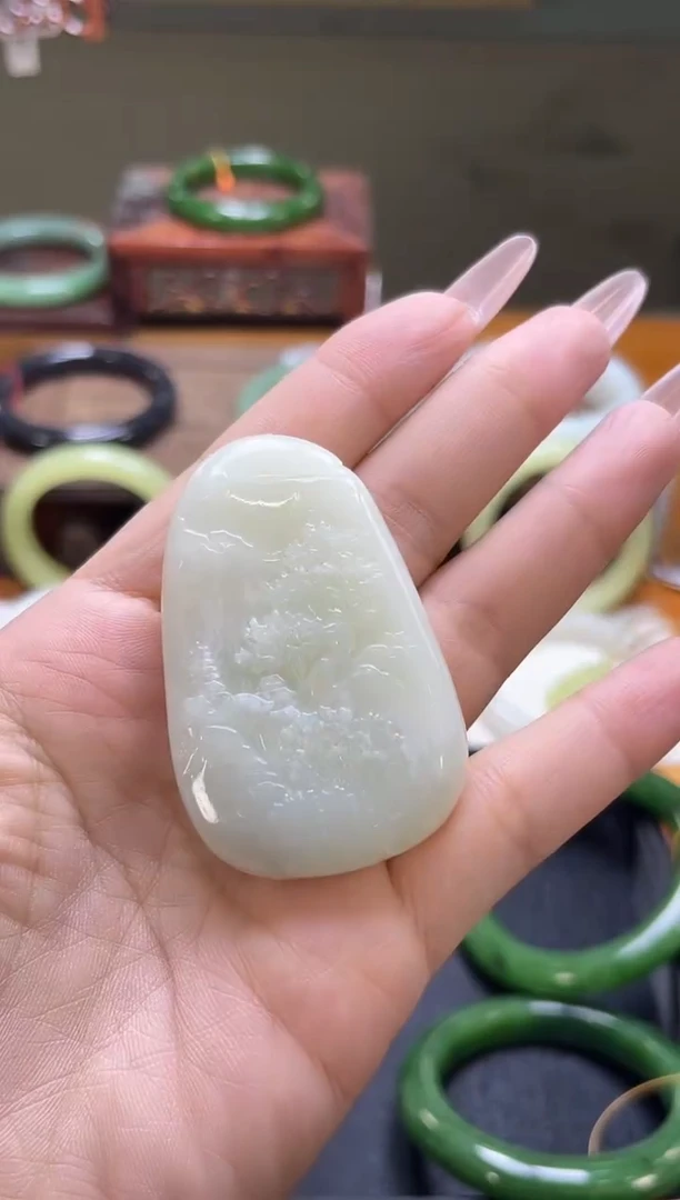 吊坠(不含链)未镶嵌和田玉新疆米达 山水牌