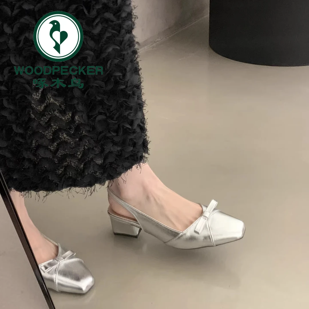 啄木鸟法式高跟银色包头凉鞋女2025新款夏季绝美蝴蝶结配裙子单鞋