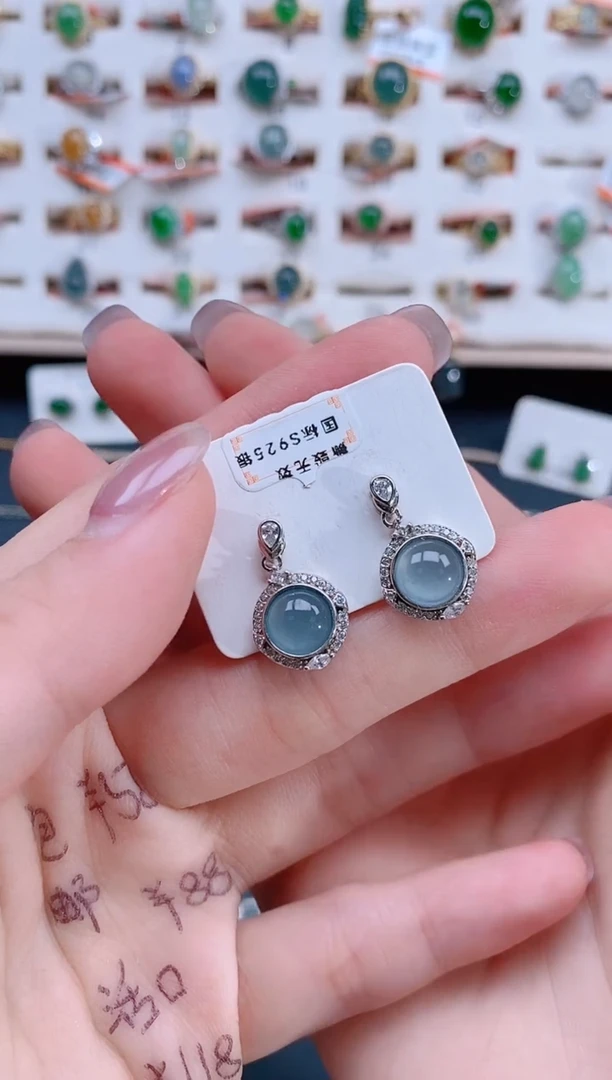 翡翠银S925镶嵌耳饰天然翡翠