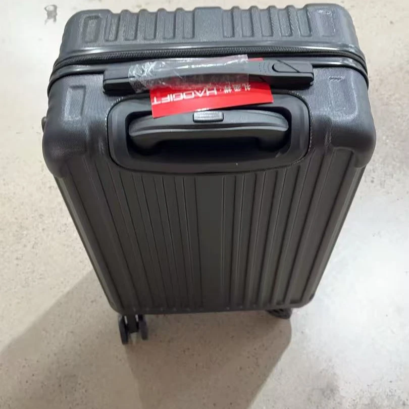 高品质耐用时尚黑色行李箱 20寸 -1
