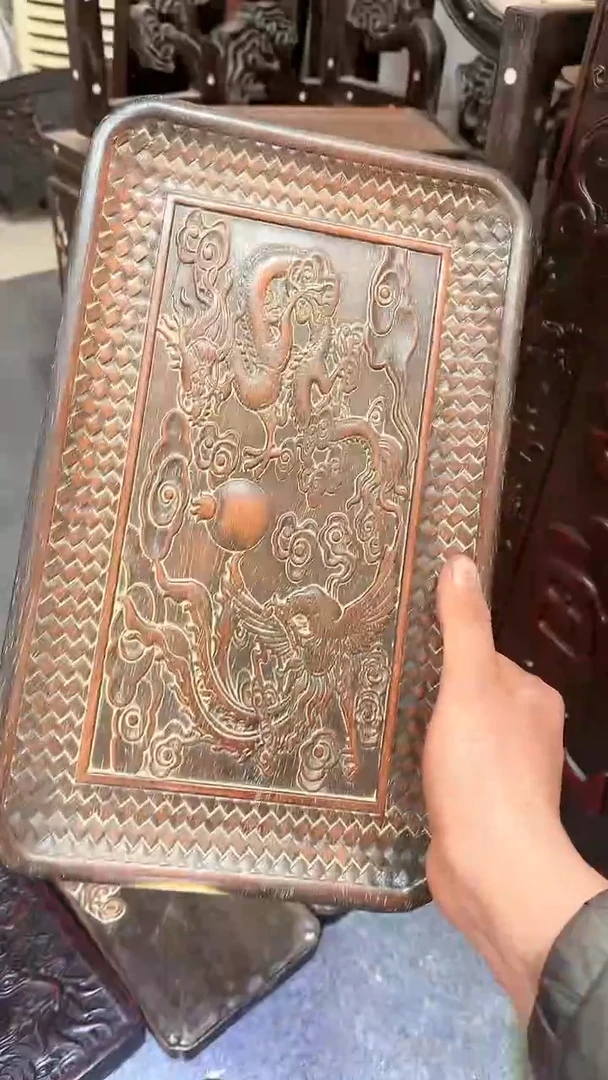 【闪购商品】非洲紫檀（红花梨）36x24cm赏盘