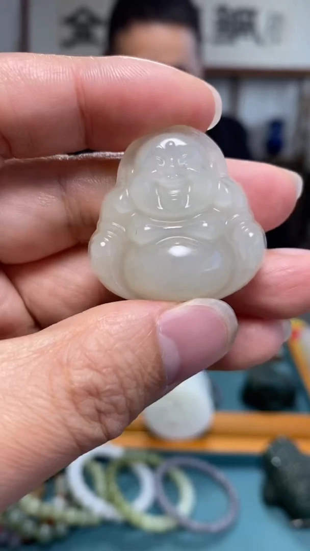 颈饰未镶嵌和田玉60