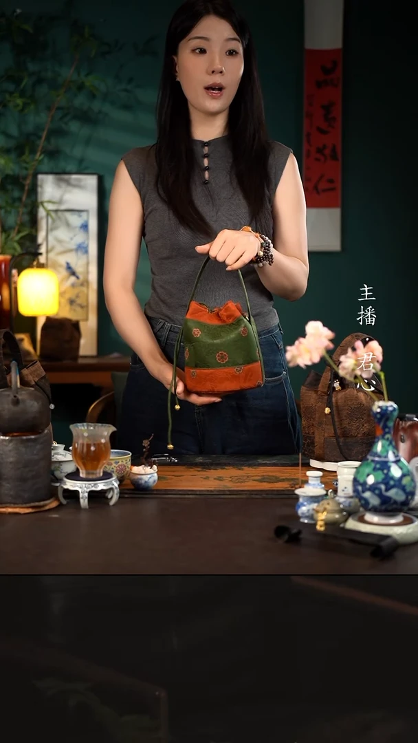 陶瓷周边慢蓝发财桶 绿宝相花