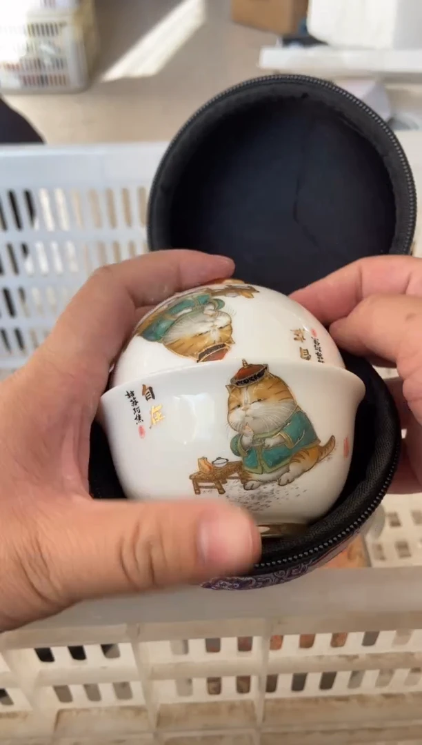 杯无运费险有瑕疵的摄影的产品有使用过的痕迹有点脏介意勿拍