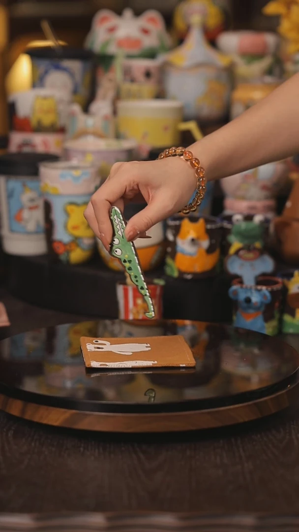 景德镇釉下彩绘设计师款式陶瓷