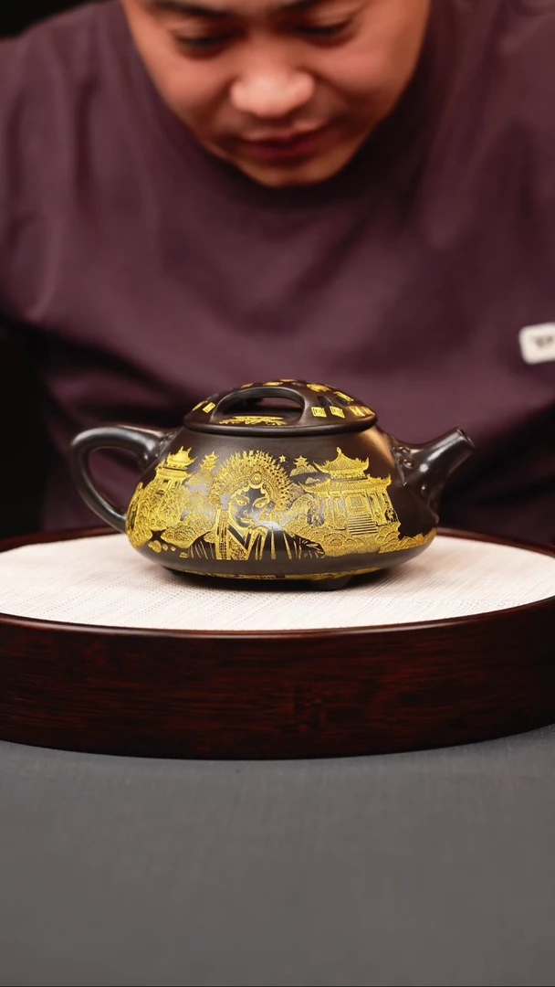 茶壶紫砂石黄洒金大牛盖