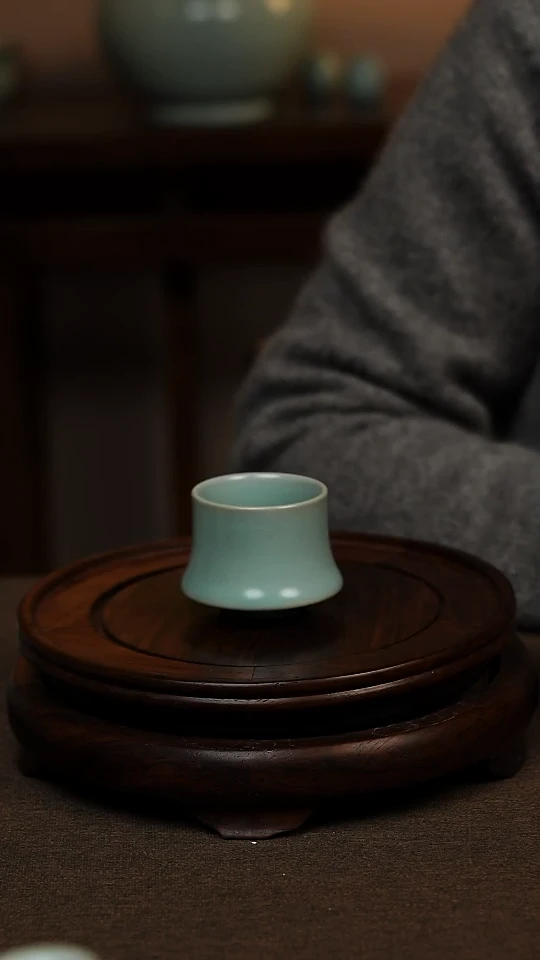 瓷片仿古天青全手工聚财杯40ml 微瑕 不带礼盒