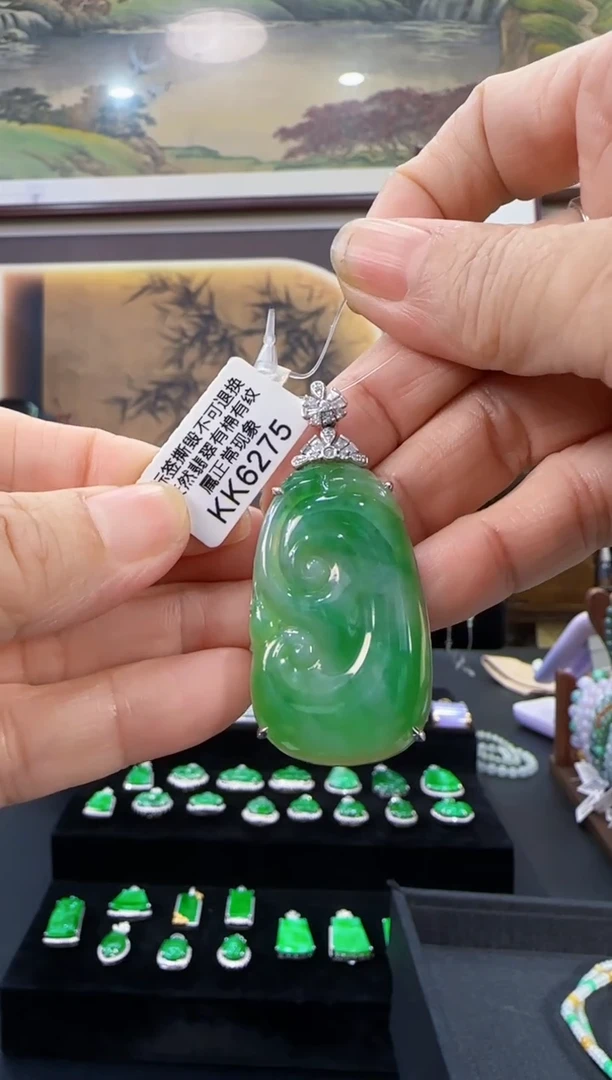颈饰18K金镶嵌翡翠KK6275如意