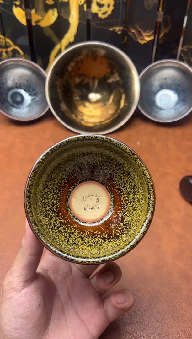 茶盏倒扣烧花月夜
