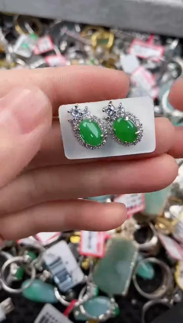 银S925镶嵌戒指翡翠333            9