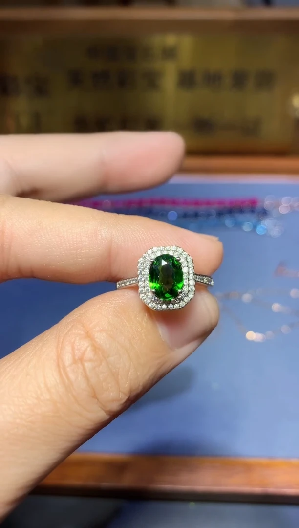 【闪购商品】透辉石戒指银S925镶嵌........