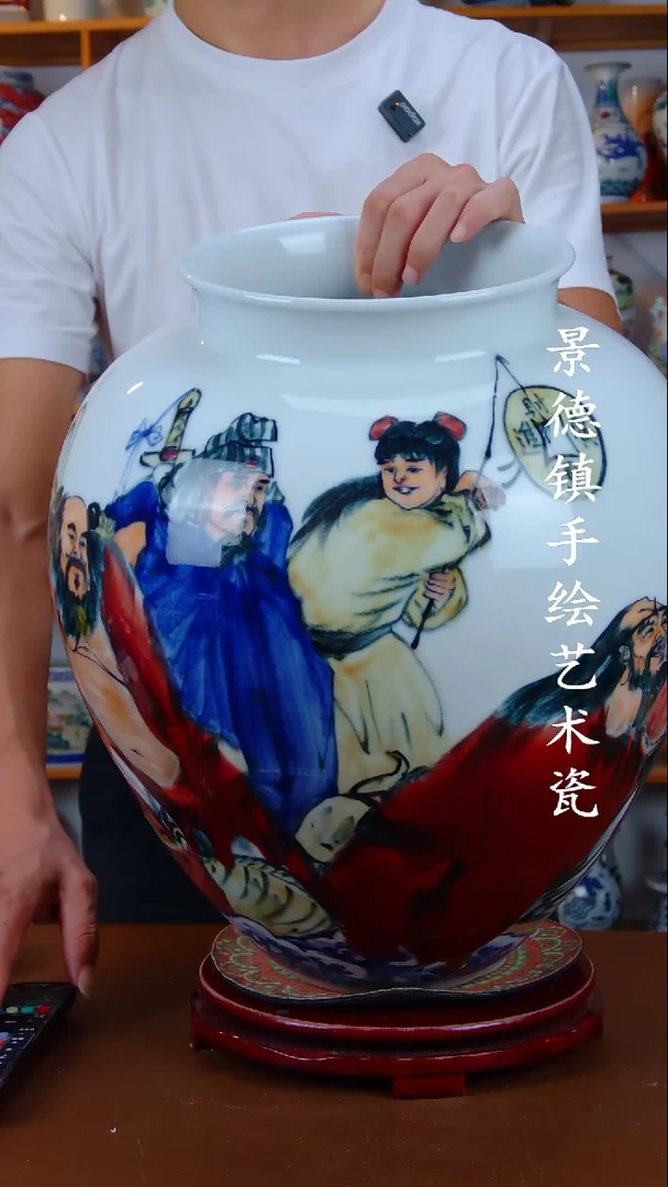 现代景德镇手工手绘陶瓷摆件69
