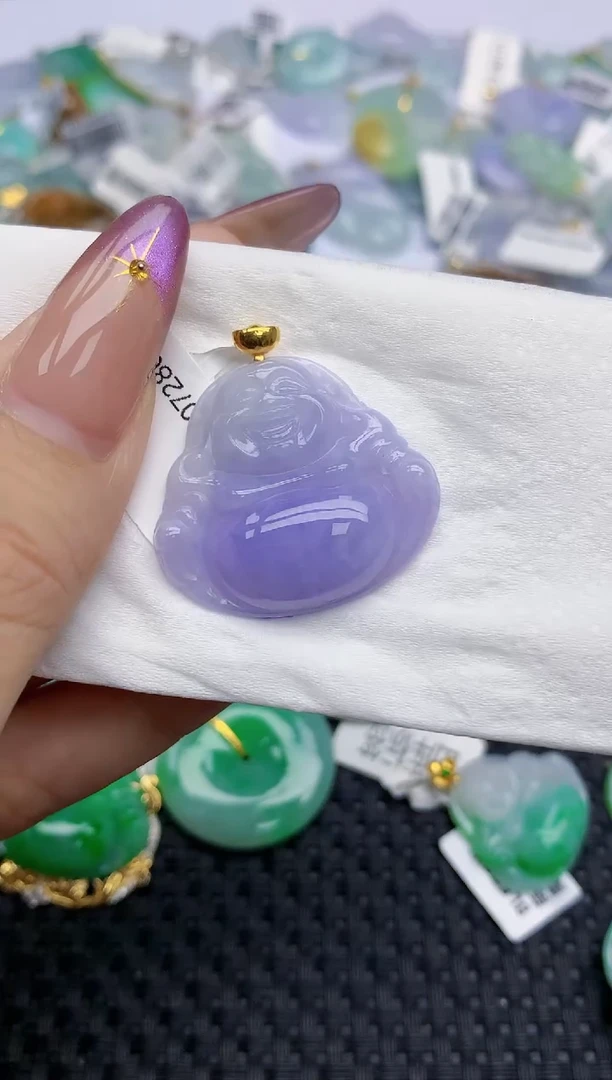 翡翠18K金镶嵌颈饰353   天然翡翠A货  百元以上9米证书费自理